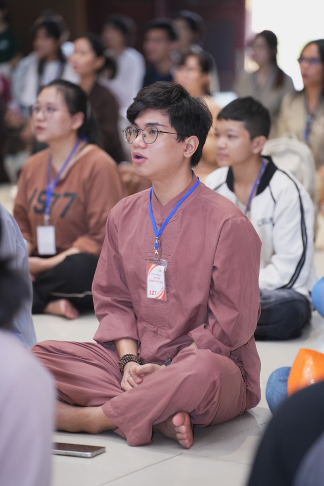 Khóa tu sinh viên “Hướng Về Phật Pháp”.