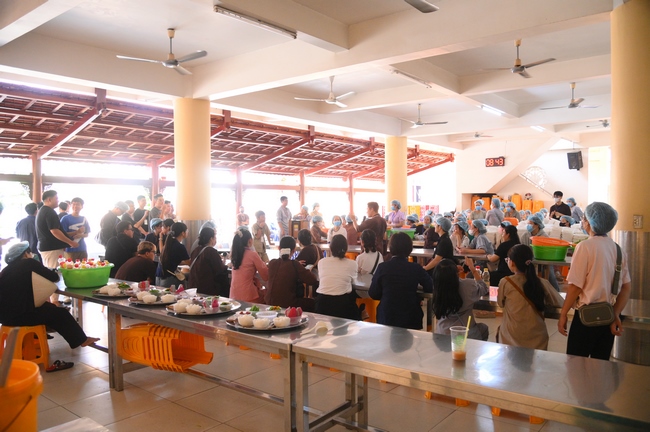 Khóa tu sinh viên “Hướng Về Phật Pháp”.