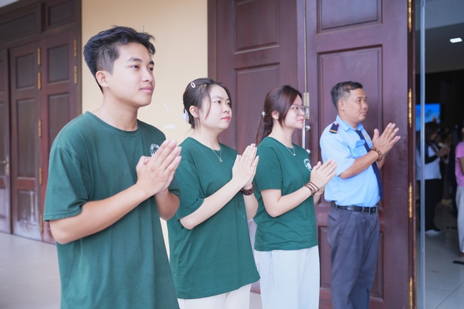 Khóa tu sinh viên “Hướng Về Phật Pháp”.