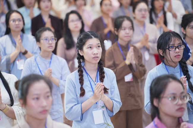 Khóa tu sinh viên “Hướng Về Phật Pháp”.