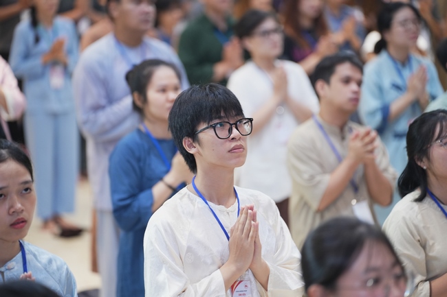 Khóa tu sinh viên “Hướng Về Phật Pháp”.