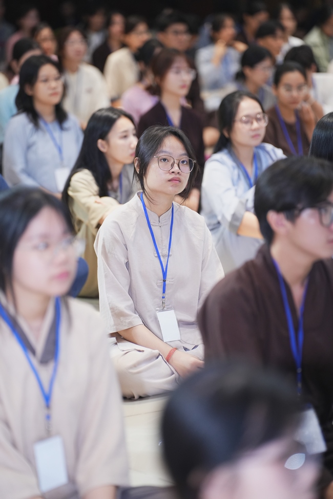 Khóa tu sinh viên “Hướng Về Phật Pháp”.