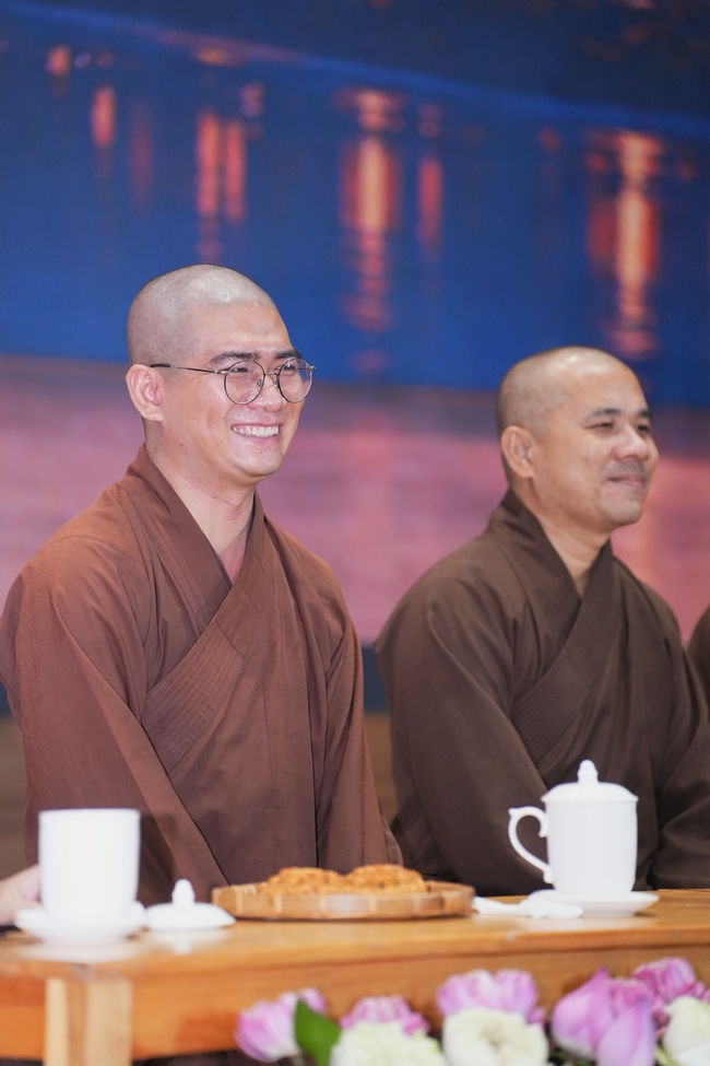 CHƯƠNG TRÌNH ĐÊM THIỀN NHẠC TRUNG THU “ÔN LẠI LỜI PHẬT DẠY”TRƯỚC THỀM KHÓA TU “SINH VIÊN HƯỚNG VỀ PHẬT PHÁP”.