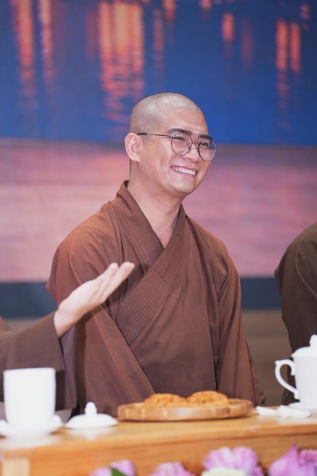 CHƯƠNG TRÌNH ĐÊM THIỀN NHẠC TRUNG THU “ÔN LẠI LỜI PHẬT DẠY”TRƯỚC THỀM KHÓA TU “SINH VIÊN HƯỚNG VỀ PHẬT PHÁP”.