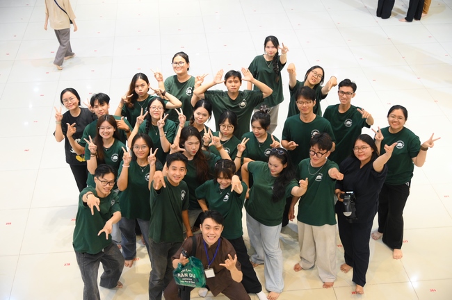 CHƯƠNG TRÌNH ĐÊM THIỀN NHẠC TRUNG THU “ÔN LẠI LỜI PHẬT DẠY”TRƯỚC THỀM KHÓA TU “SINH VIÊN HƯỚNG VỀ PHẬT PHÁP”.