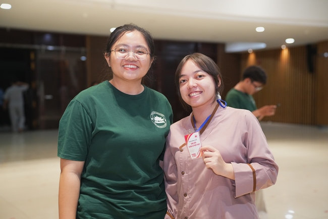CHƯƠNG TRÌNH ĐÊM THIỀN NHẠC TRUNG THU “ÔN LẠI LỜI PHẬT DẠY”TRƯỚC THỀM KHÓA TU “SINH VIÊN HƯỚNG VỀ PHẬT PHÁP”.