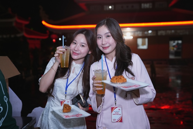 CHƯƠNG TRÌNH ĐÊM THIỀN NHẠC TRUNG THU “ÔN LẠI LỜI PHẬT DẠY”TRƯỚC THỀM KHÓA TU “SINH VIÊN HƯỚNG VỀ PHẬT PHÁP”.
