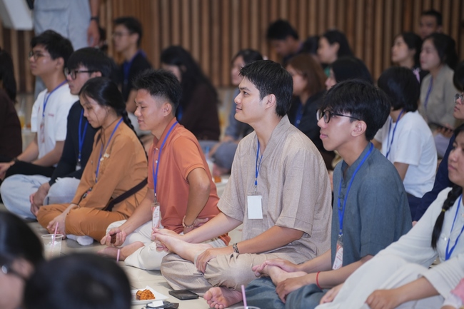 CHƯƠNG TRÌNH ĐÊM THIỀN NHẠC TRUNG THU “ÔN LẠI LỜI PHẬT DẠY”TRƯỚC THỀM KHÓA TU “SINH VIÊN HƯỚNG VỀ PHẬT PHÁP”.