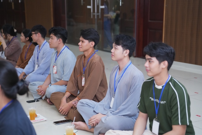 CHƯƠNG TRÌNH ĐÊM THIỀN NHẠC TRUNG THU “ÔN LẠI LỜI PHẬT DẠY”TRƯỚC THỀM KHÓA TU “SINH VIÊN HƯỚNG VỀ PHẬT PHÁP”.