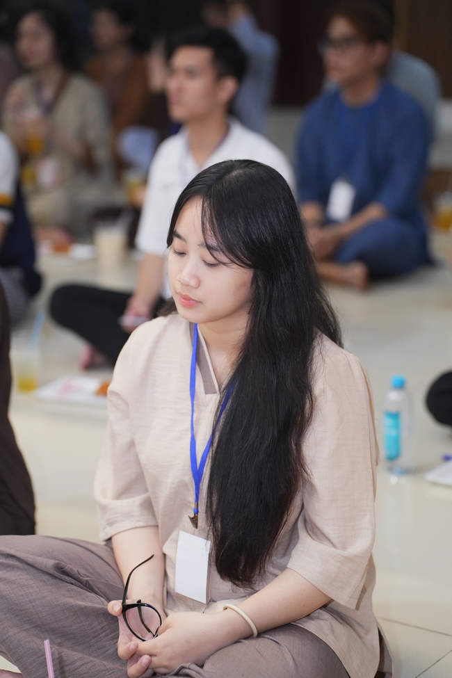CHƯƠNG TRÌNH ĐÊM THIỀN NHẠC TRUNG THU “ÔN LẠI LỜI PHẬT DẠY”TRƯỚC THỀM KHÓA TU “SINH VIÊN HƯỚNG VỀ PHẬT PHÁP”.