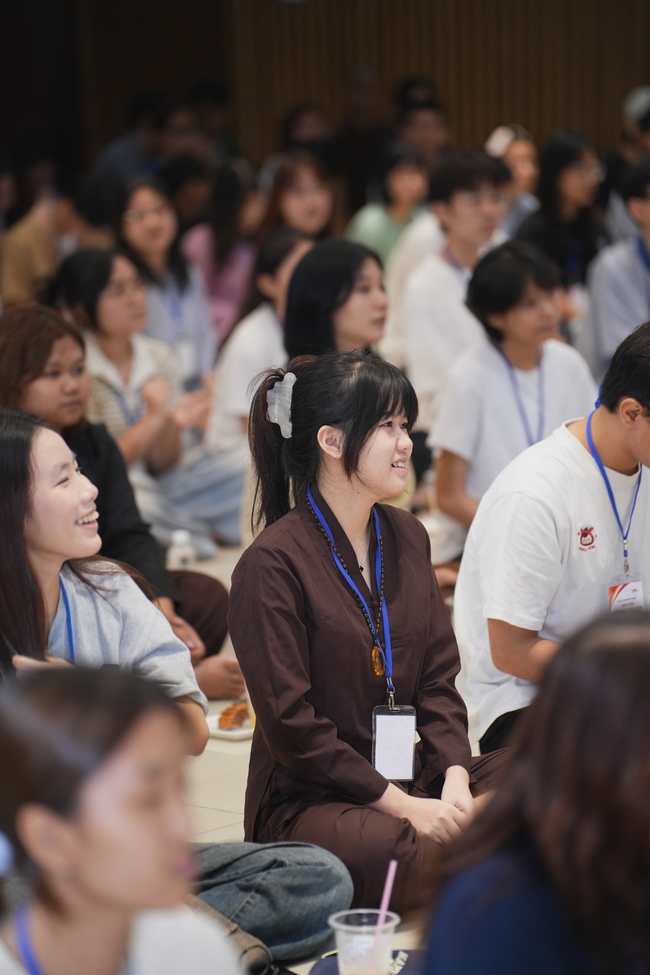 CHƯƠNG TRÌNH ĐÊM THIỀN NHẠC TRUNG THU “ÔN LẠI LỜI PHẬT DẠY”TRƯỚC THỀM KHÓA TU “SINH VIÊN HƯỚNG VỀ PHẬT PHÁP”.