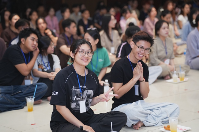 CHƯƠNG TRÌNH ĐÊM THIỀN NHẠC TRUNG THU “ÔN LẠI LỜI PHẬT DẠY”TRƯỚC THỀM KHÓA TU “SINH VIÊN HƯỚNG VỀ PHẬT PHÁP”.