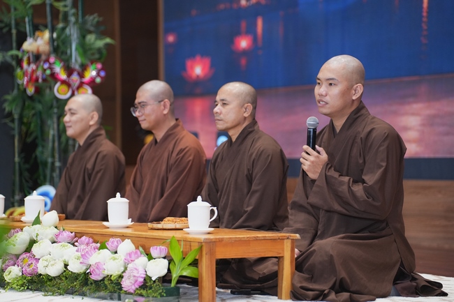CHƯƠNG TRÌNH ĐÊM THIỀN NHẠC TRUNG THU “ÔN LẠI LỜI PHẬT DẠY”TRƯỚC THỀM KHÓA TU “SINH VIÊN HƯỚNG VỀ PHẬT PHÁP”.