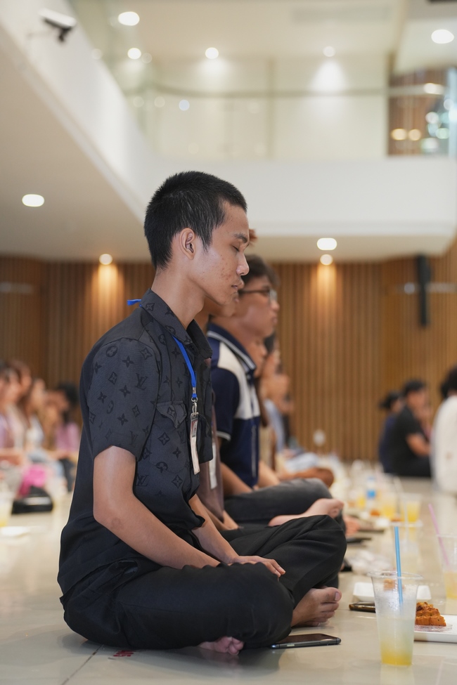 CHƯƠNG TRÌNH ĐÊM THIỀN NHẠC TRUNG THU “ÔN LẠI LỜI PHẬT DẠY”TRƯỚC THỀM KHÓA TU “SINH VIÊN HƯỚNG VỀ PHẬT PHÁP”.