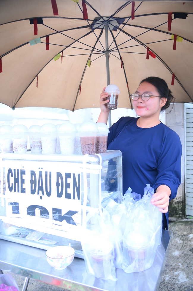 Chương trình từ thiện “Phương tiện nghĩa tình”.