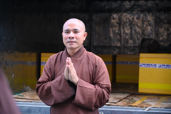 Gia đình Phật tử Nguyên Oanh, Giác Bổn và quý Phật tử ẩn danh phát tâm cúng dường 700 phần chè sâm bổ lượng đến Học viện Phật giáo Việt Nam tại TP. Hồ Chí Minh (cơ sở 2, xã Bình Lợi) và chùa Thanh Tâm.