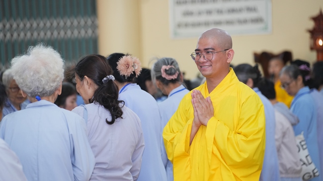 Nhập khóa Khóa tu Phật thất lần thứ 109.