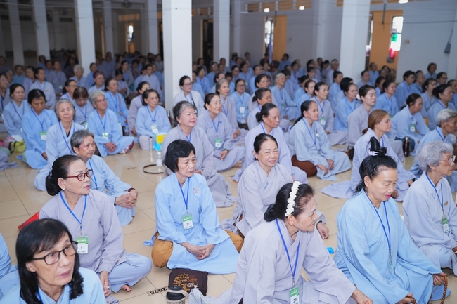 Pháp thoại Đời Này Dứt Khoát Phải Tu - TT. Thích Trí Huệ | Khoá tu Phật thất 109.