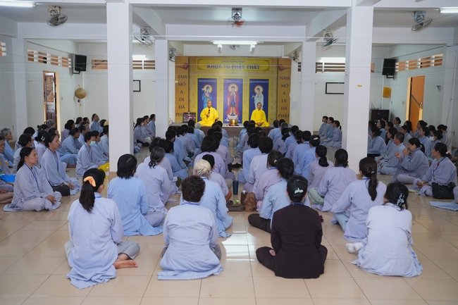 Pháp thoại Đời Này Dứt Khoát Phải Tu - TT. Thích Trí Huệ | Khoá tu Phật thất 109.
