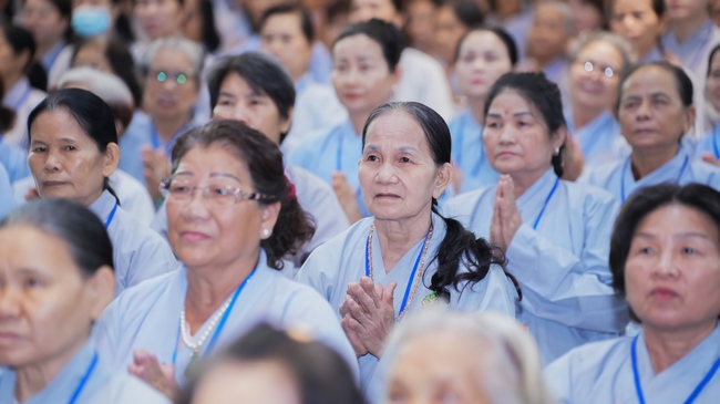 Pháp thoại Đời Này Dứt Khoát Phải Tu - TT. Thích Trí Huệ | Khoá tu Phật thất 109.