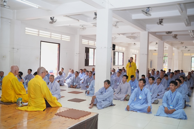 Pháp thoại Đời Này Dứt Khoát Phải Tu - TT. Thích Trí Huệ | Khoá tu Phật thất 109.