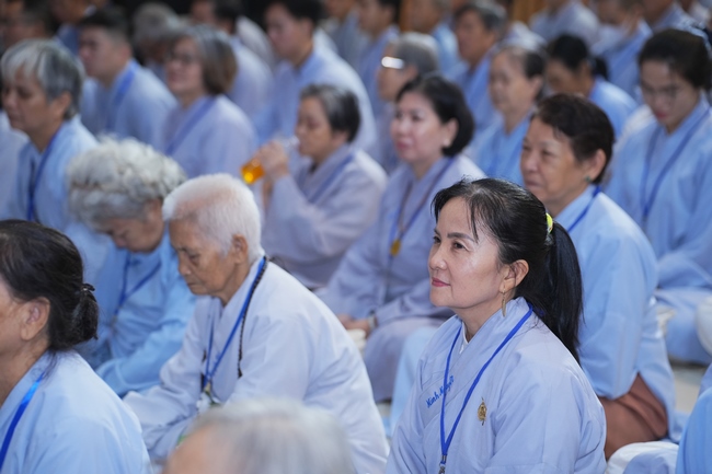 Pháp thoại Đời Này Dứt Khoát Phải Tu - TT. Thích Trí Huệ | Khoá tu Phật thất 109.