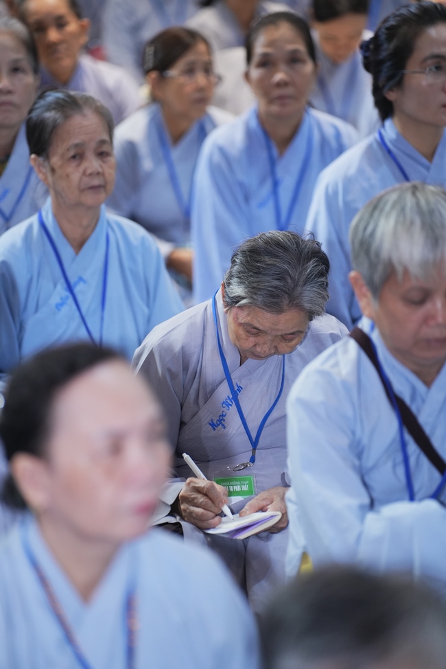 Pháp thoại Đời Này Dứt Khoát Phải Tu - TT. Thích Trí Huệ | Khoá tu Phật thất 109.