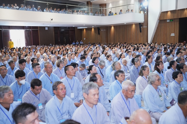 Pháp thoại Đời Này Dứt Khoát Phải Tu - TT. Thích Trí Huệ | Khoá tu Phật thất 109.