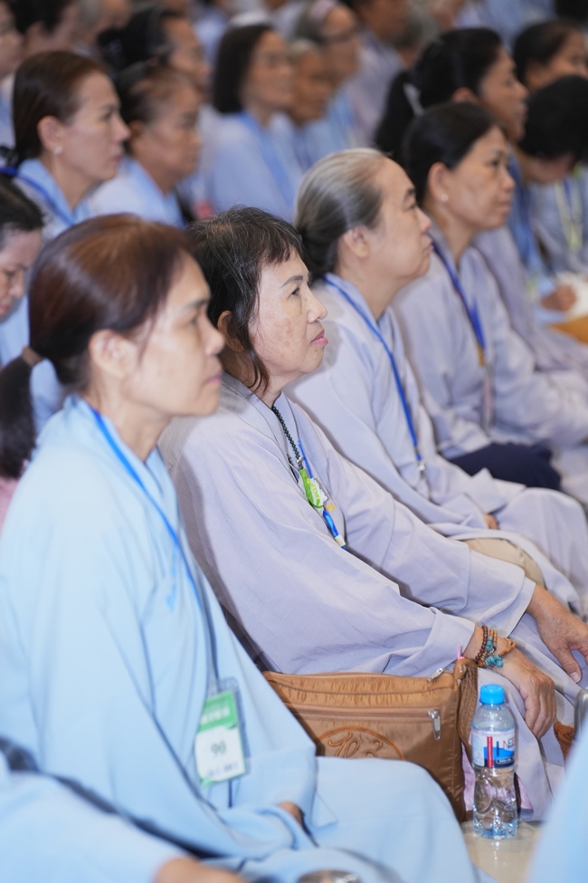 Pháp thoại Đời Này Dứt Khoát Phải Tu - TT. Thích Trí Huệ | Khoá tu Phật thất 109.