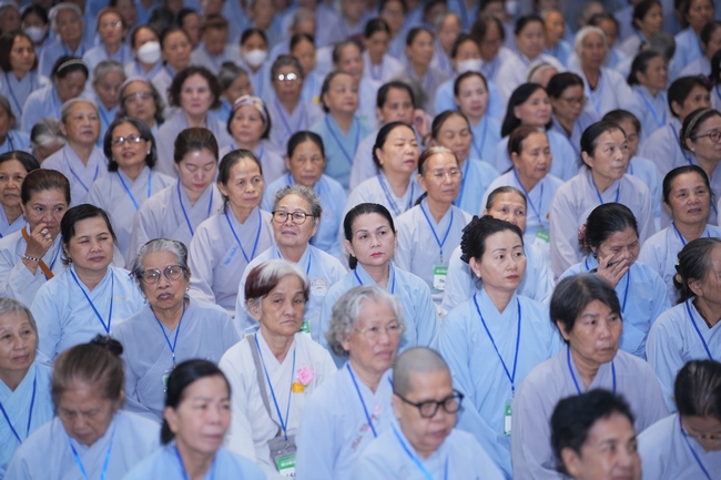 Pháp thoại Đời Này Dứt Khoát Phải Tu - TT. Thích Trí Huệ | Khoá tu Phật thất 109.