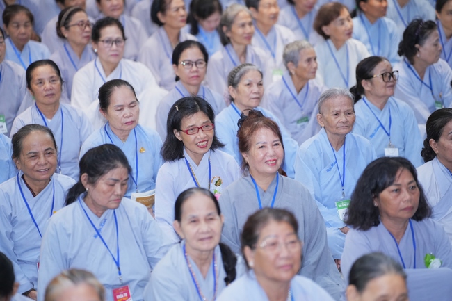 Pháp thoại Đời Này Dứt Khoát Phải Tu - TT. Thích Trí Huệ | Khoá tu Phật thất 109.