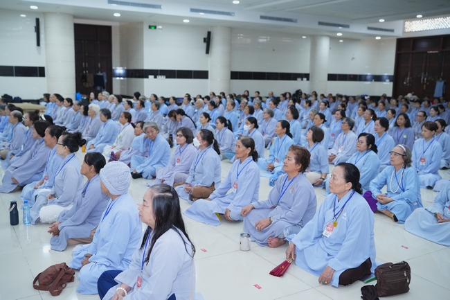 Pháp thoại Đời Này Dứt Khoát Phải Tu - TT. Thích Trí Huệ | Khoá tu Phật thất 109.