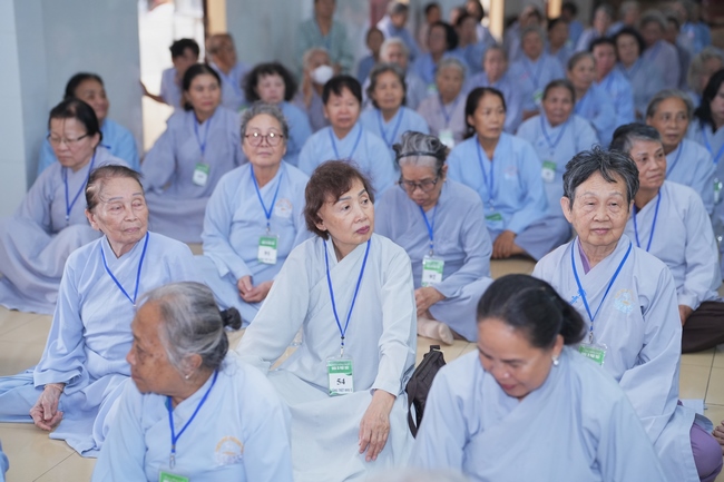 Pháp thoại Đời Này Dứt Khoát Phải Tu - TT. Thích Trí Huệ | Khoá tu Phật thất 109.