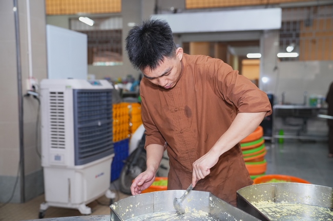Pháp thoại Dạy Niệm Phật Trả Hiếu Cho Mẹ - HT. Thích Nhật Hỷ | Khoá tu Phật thất 109.