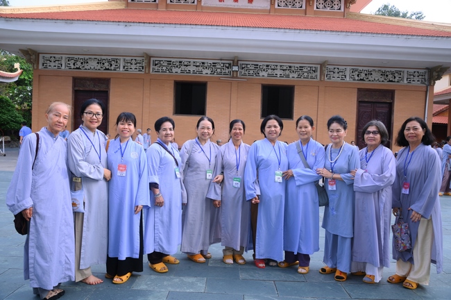 Pháp thoại Dạy Niệm Phật Trả Hiếu Cho Mẹ - HT. Thích Nhật Hỷ | Khoá tu Phật thất 109.