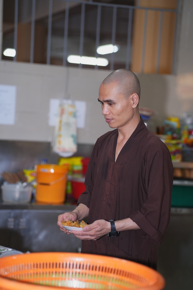 Pháp thoại Dạy Niệm Phật Trả Hiếu Cho Mẹ - HT. Thích Nhật Hỷ | Khoá tu Phật thất 109.