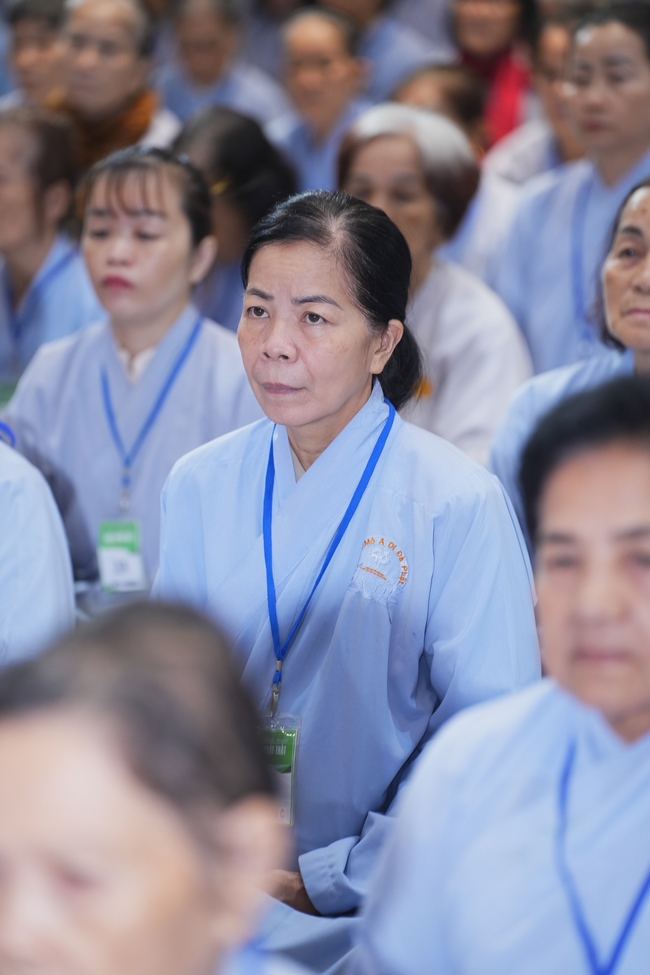 Pháp thoại Dạy Niệm Phật Trả Hiếu Cho Mẹ - HT. Thích Nhật Hỷ | Khoá tu Phật thất 109.