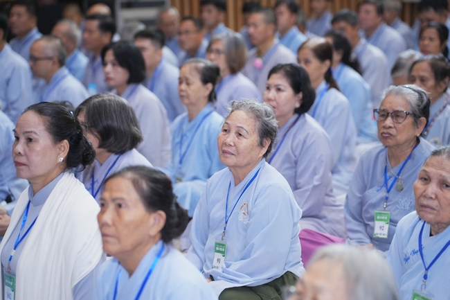 Pháp thoại Dạy Niệm Phật Trả Hiếu Cho Mẹ - HT. Thích Nhật Hỷ | Khoá tu Phật thất 109.