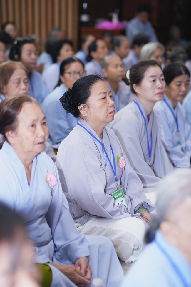 Pháp thoại Dạy Niệm Phật Trả Hiếu Cho Mẹ - HT. Thích Nhật Hỷ | Khoá tu Phật thất 109.