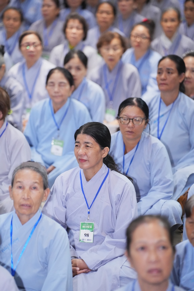Pháp thoại Dạy Niệm Phật Trả Hiếu Cho Mẹ - HT. Thích Nhật Hỷ | Khoá tu Phật thất 109.