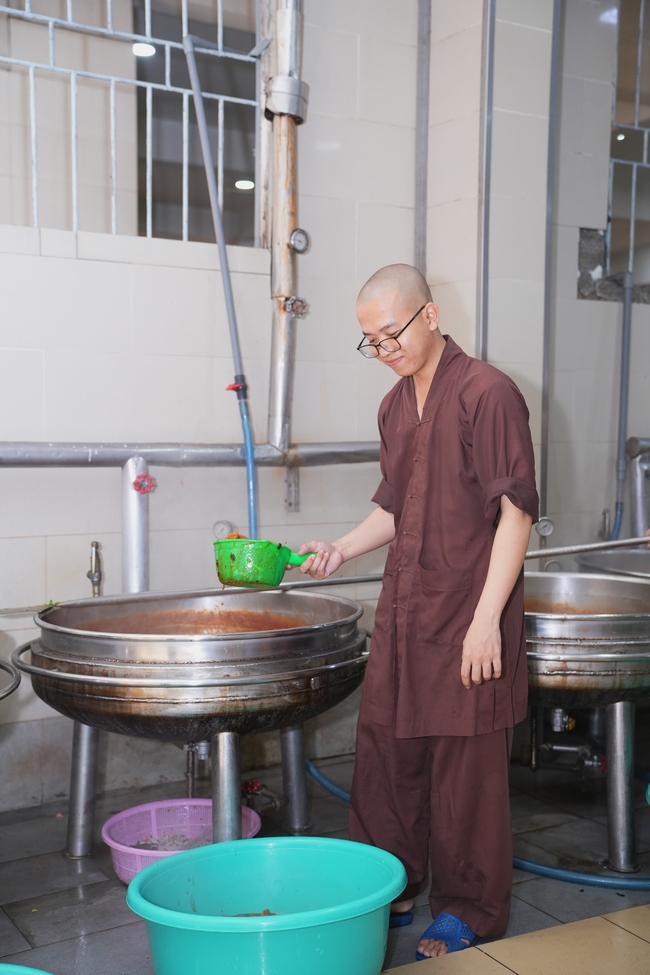 Pháp thoại Dạy Niệm Phật Trả Hiếu Cho Mẹ - HT. Thích Nhật Hỷ | Khoá tu Phật thất 109.