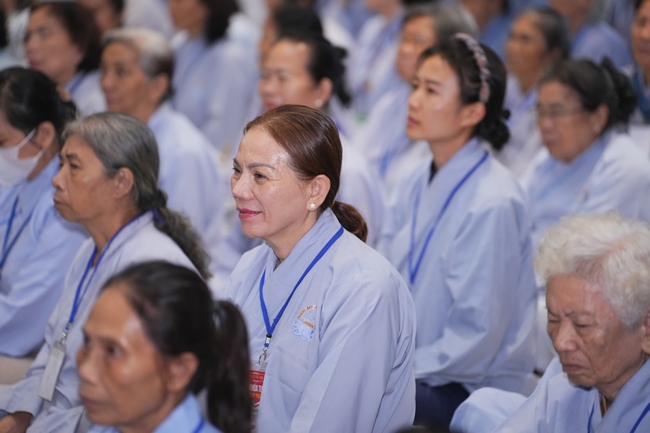 Pháp thoại Dạy Niệm Phật Trả Hiếu Cho Mẹ - HT. Thích Nhật Hỷ | Khoá tu Phật thất 109.