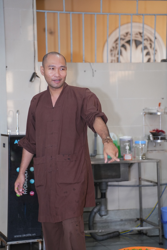 Pháp thoại Dạy Niệm Phật Trả Hiếu Cho Mẹ - HT. Thích Nhật Hỷ | Khoá tu Phật thất 109.
